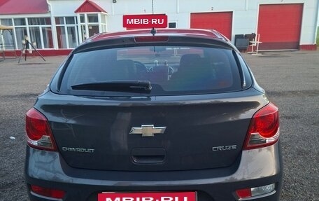 Chevrolet Cruze II, 2013 год, 800 000 рублей, 7 фотография