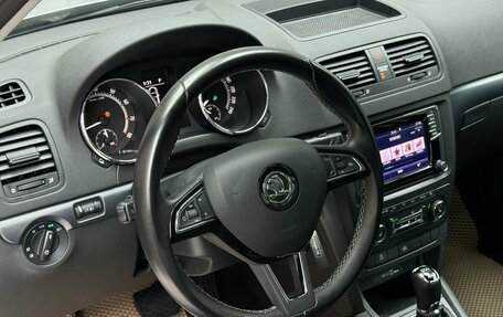 Skoda Yeti I рестайлинг, 2017 год, 1 619 000 рублей, 10 фотография