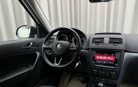 Skoda Yeti I рестайлинг, 2017 год, 1 619 000 рублей, 7 фотография