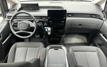 Hyundai Staria, 2021 год, 5 100 000 рублей, 10 фотография