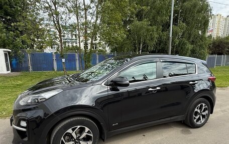 KIA Sportage IV рестайлинг, 2020 год, 2 500 000 рублей, 4 фотография