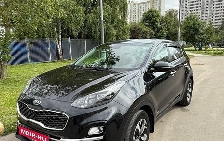 KIA Sportage IV рестайлинг, 2020 год, 2 500 000 рублей, 2 фотография