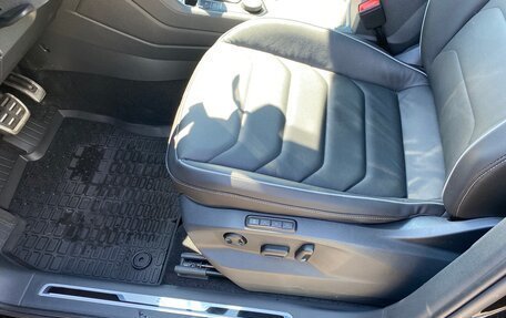 Volkswagen Tiguan II, 2021 год, 4 000 000 рублей, 7 фотография