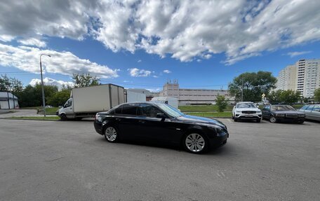 BMW 5 серия, 2005 год, 720 000 рублей, 19 фотография