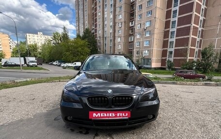 BMW 5 серия, 2005 год, 720 000 рублей, 24 фотография