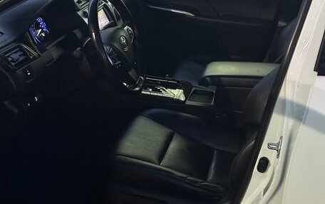 Toyota Camry, 2015 год, 2 250 000 рублей, 9 фотография