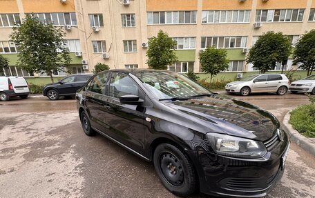 Volkswagen Polo VI (EU Market), 2015 год, 800 000 рублей, 3 фотография
