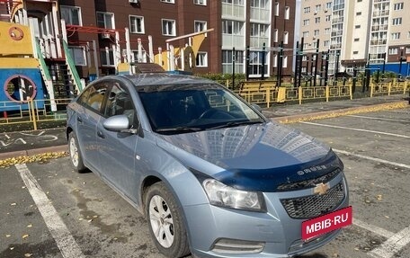 Chevrolet Cruze II, 2012 год, 850 000 рублей, 4 фотография