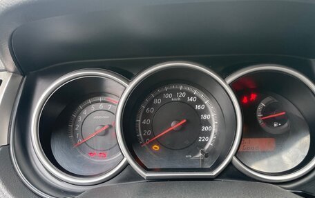 Nissan Tiida, 2011 год, 650 000 рублей, 24 фотография