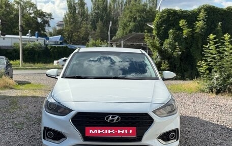 Hyundai Solaris II рестайлинг, 2017 год, 1 175 000 рублей, 8 фотография