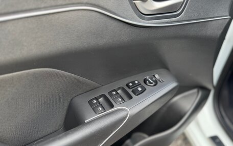Hyundai Solaris II рестайлинг, 2017 год, 1 175 000 рублей, 23 фотография