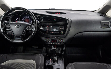 KIA cee'd III, 2016 год, 1 335 000 рублей, 18 фотография