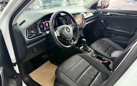 Volkswagen T-Roc I, 2020 год, 1 680 000 рублей, 10 фотография