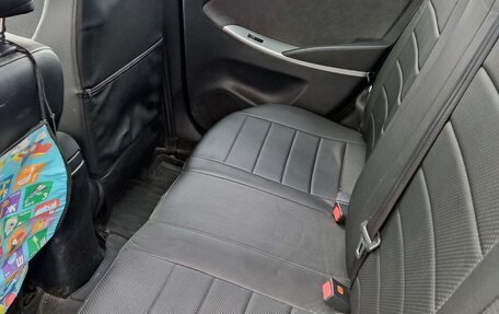 Hyundai Solaris II рестайлинг, 2012 год, 800 000 рублей, 10 фотография