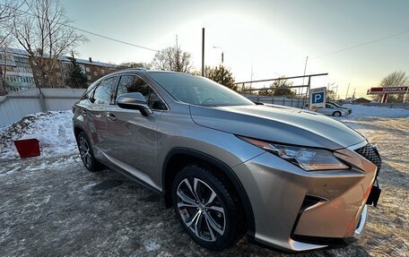 Lexus RX IV рестайлинг, 2017 год, 4 900 000 рублей, 10 фотография