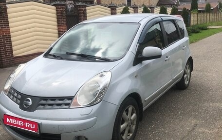 Nissan Note II рестайлинг, 2008 год, 600 000 рублей, 2 фотография
