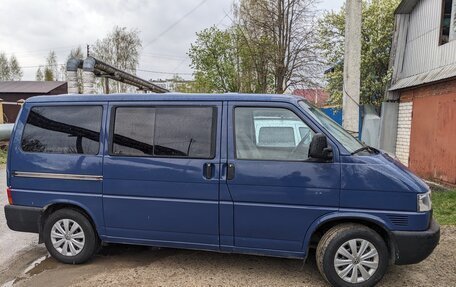 Volkswagen Transporter T4, 2002 год, 950 000 рублей, 3 фотография