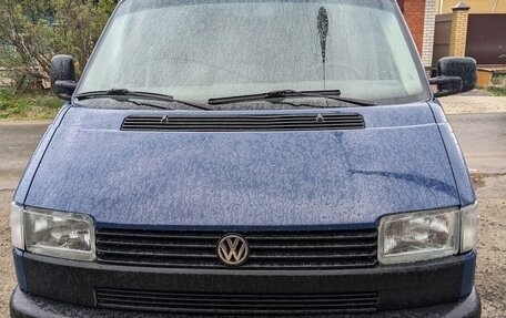 Volkswagen Transporter T4, 2002 год, 950 000 рублей, 4 фотография
