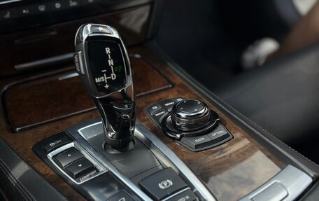 BMW 7 серия, 2010 год, 1 760 000 рублей, 9 фотография