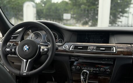 BMW 7 серия, 2010 год, 1 760 000 рублей, 10 фотография