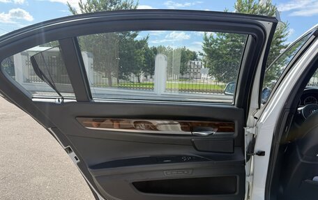 BMW 7 серия, 2010 год, 1 760 000 рублей, 15 фотография