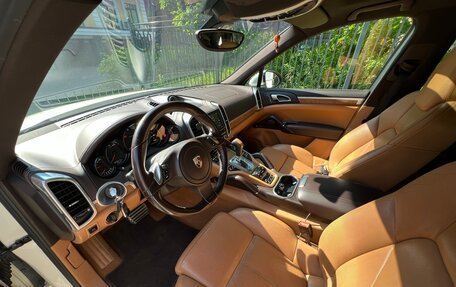 Porsche Cayenne III, 2011 год, 2 750 000 рублей, 10 фотография