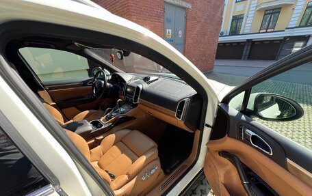 Porsche Cayenne III, 2011 год, 2 750 000 рублей, 9 фотография