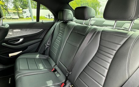Mercedes-Benz E-Класс, 2020 год, 5 200 000 рублей, 11 фотография