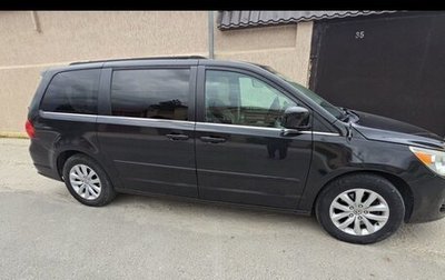 Volkswagen Routan, 2012 год, 1 350 000 рублей, 1 фотография