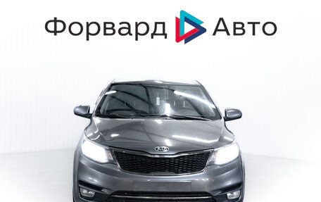 KIA Rio III рестайлинг, 2017 год, 985 000 рублей, 2 фотография