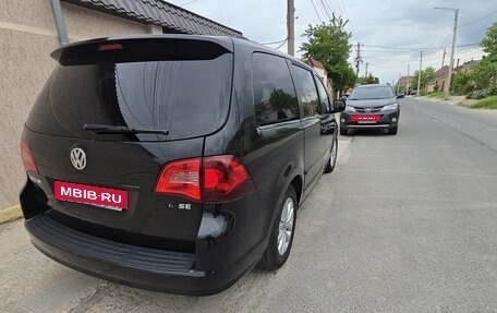 Volkswagen Routan, 2012 год, 1 350 000 рублей, 11 фотография