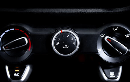 KIA Rio IV, 2019 год, 1 495 000 рублей, 21 фотография