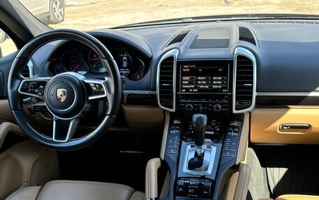 Porsche Cayenne III, 2015 год, 5 950 000 рублей, 8 фотография