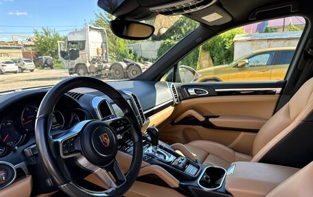 Porsche Cayenne III, 2015 год, 5 950 000 рублей, 7 фотография