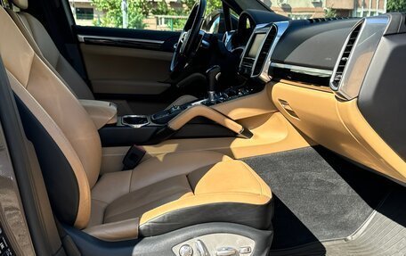 Porsche Cayenne III, 2015 год, 5 950 000 рублей, 10 фотография