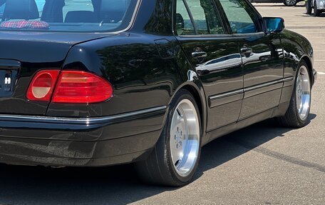Mercedes-Benz E-Класс, 1998 год, 850 000 рублей, 12 фотография