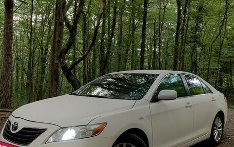 Toyota Camry, 2007 год, 725 000 рублей, 2 фотография