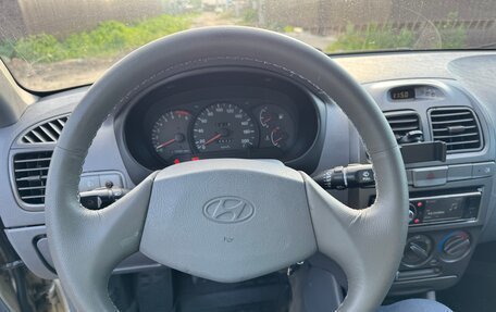 Hyundai Accent II, 2005 год, 330 000 рублей, 12 фотография