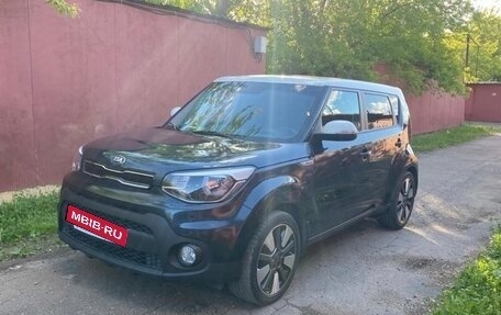 KIA Soul II рестайлинг, 2017 год, 1 430 000 рублей, 2 фотография