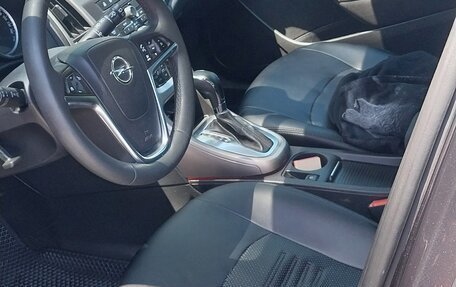 Opel Astra J, 2011 год, 750 000 рублей, 3 фотография