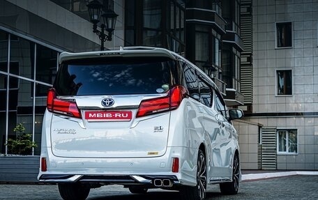 Toyota Alphard III, 2018 год, 5 550 000 рублей, 5 фотография
