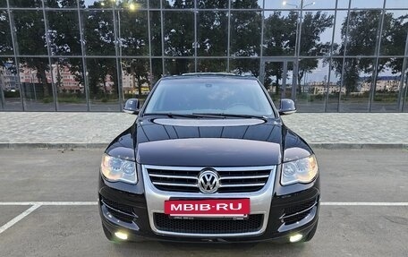 Volkswagen Touareg III, 2007 год, 1 300 000 рублей, 2 фотография