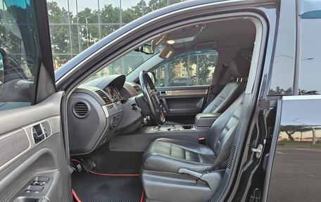 Volkswagen Touareg III, 2007 год, 1 300 000 рублей, 21 фотография