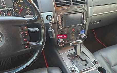 Volkswagen Touareg III, 2007 год, 1 300 000 рублей, 19 фотография