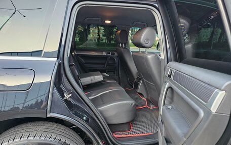 Volkswagen Touareg III, 2007 год, 1 300 000 рублей, 32 фотография