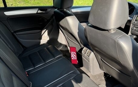 Volkswagen Golf VI, 2009 год, 800 000 рублей, 10 фотография