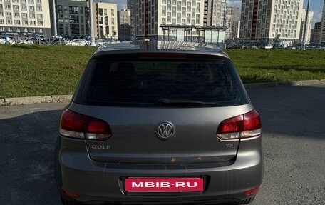Volkswagen Golf VI, 2009 год, 800 000 рублей, 3 фотография
