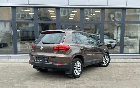 Volkswagen Tiguan I, 2015 год, 1 070 000 рублей, 4 фотография