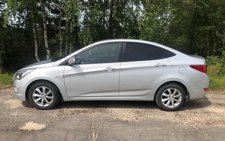 Hyundai Solaris II рестайлинг, 2015 год, 1 200 000 рублей, 2 фотография