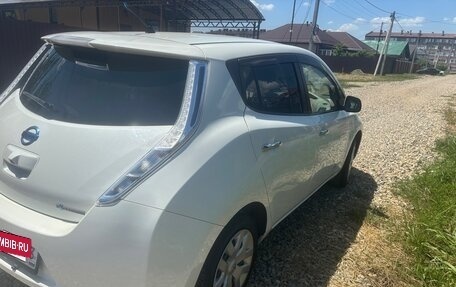 Nissan Leaf I, 2014 год, 700 000 рублей, 4 фотография